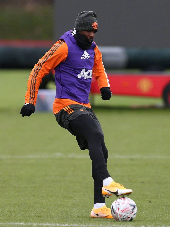 詹姆斯说要带领湖人这群年轻人夺冠-九游娱乐官方